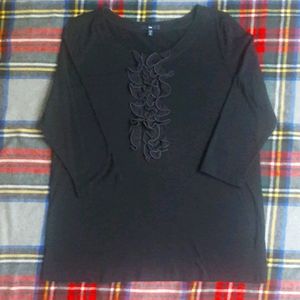 GAP 3/4 sleeves sweater.